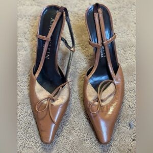 Anne Klein heels normal wear slight water marks on right toe